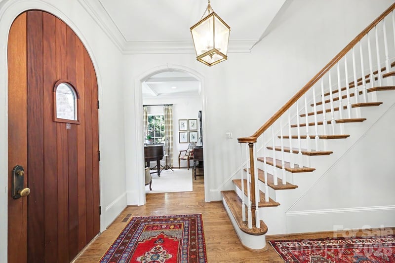 2744 Normandy Rd, Charlotte, NC 28209