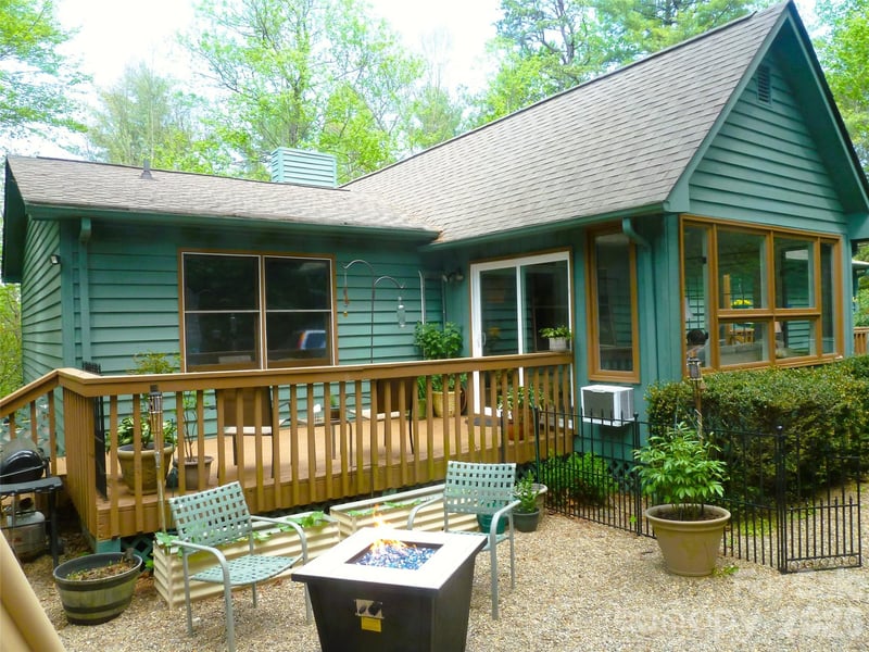 2698 Connestee Trl, Brevard, NC 28712