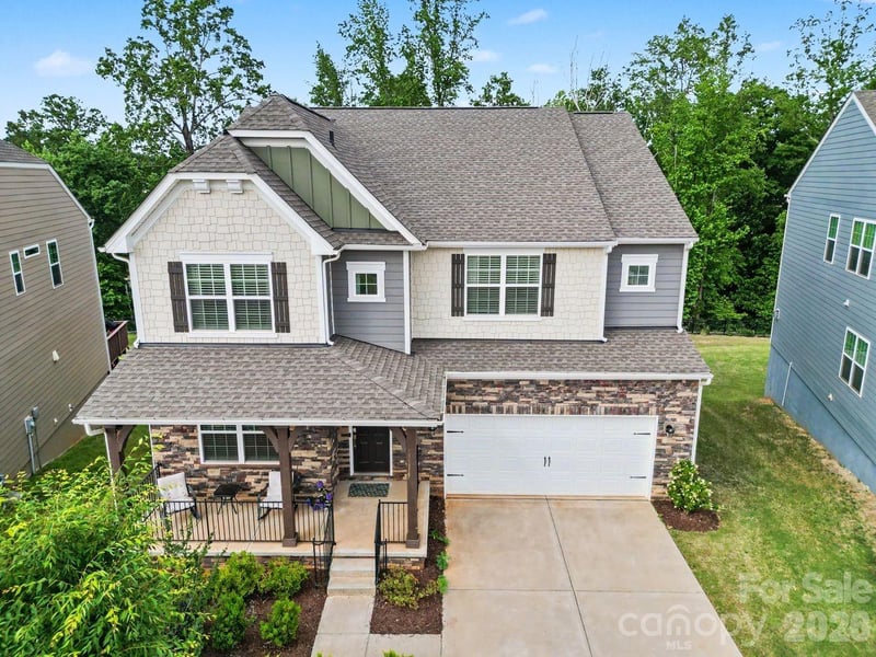1031 Lookout Shoals Dr, Fort Mill, SC 29715