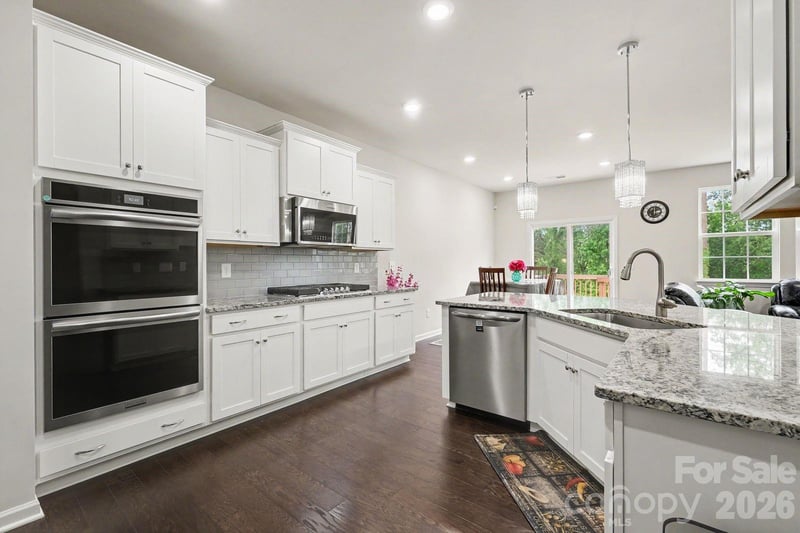 1031 Lookout Shoals Dr, Fort Mill, SC 29715