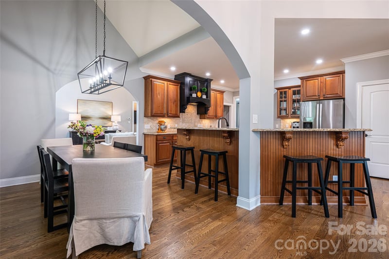 75 Ledgestone Dr, Fairview, NC 28730