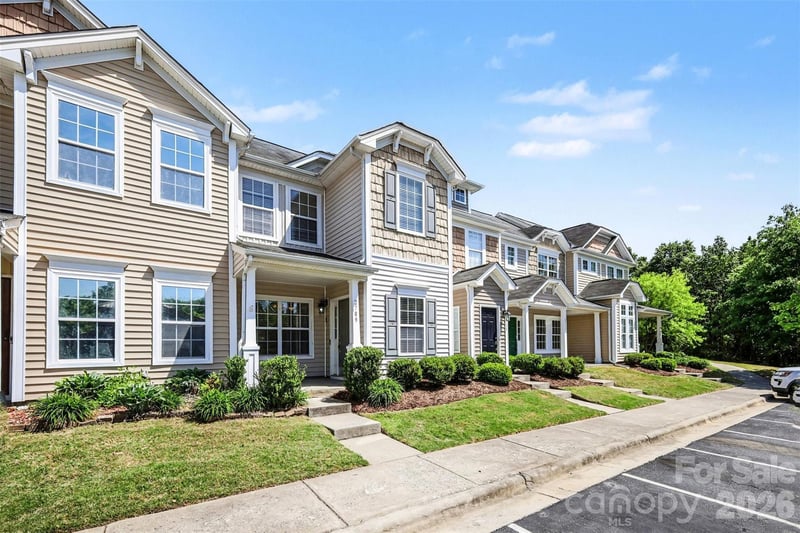 2709 Grain Mill Ln, Charlotte, NC 28214