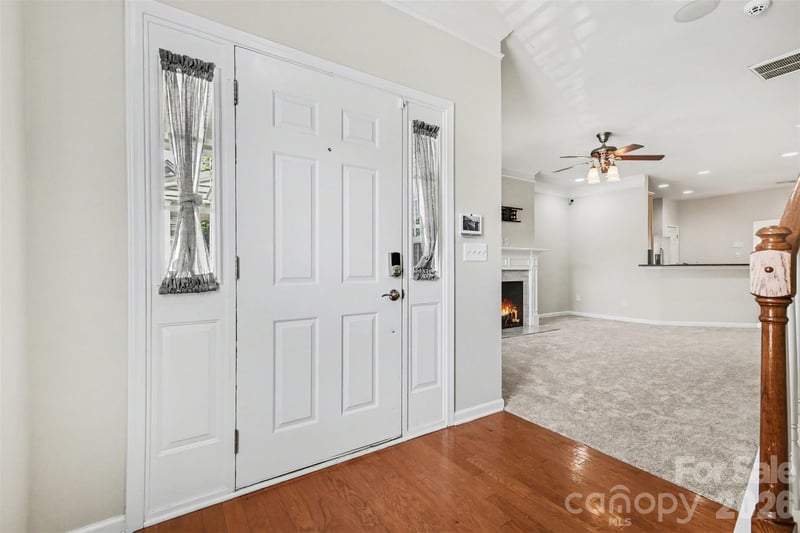 2709 Grain Mill Ln, Charlotte, NC 28214