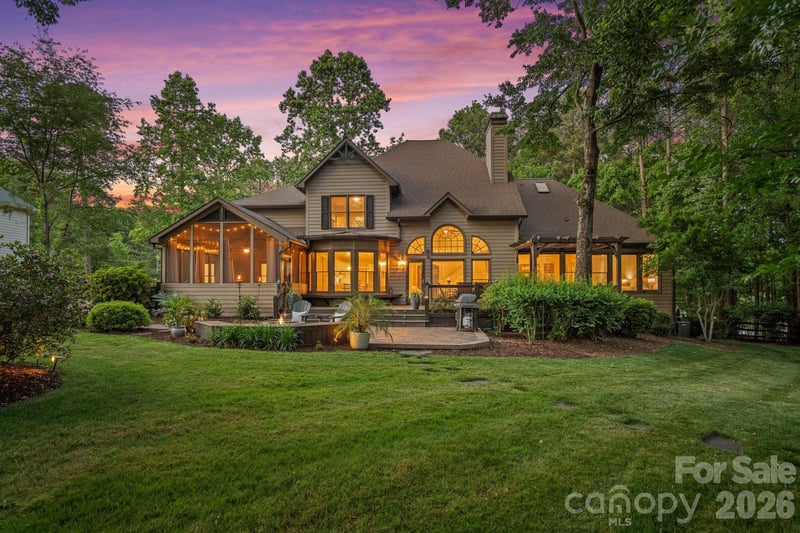 108 Chinook Ct, Mooresville, NC 28117