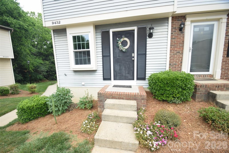9432 Lexington Cir #A, Charlotte, NC 28213