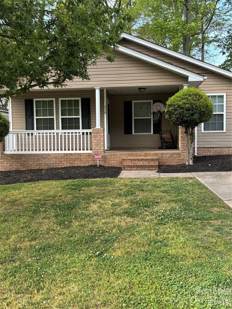 930 Wainwright Ave, Charlotte, NC 28206