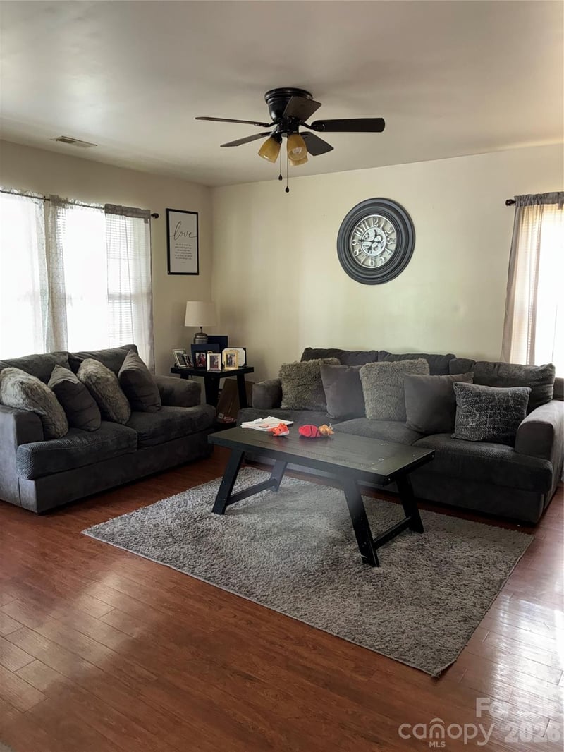 930 Wainwright Ave, Charlotte, NC 28206