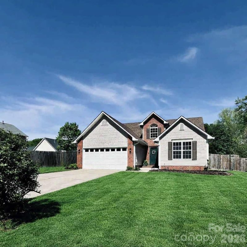 2653 Thistle Brook Dr, Concord, NC 28027