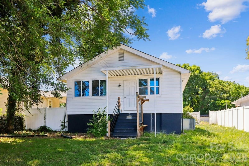 408 Park Ave, Gastonia, NC 28054