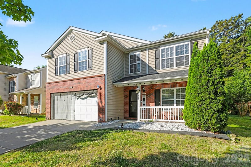 9423 Swallow Tail Ln, Charlotte, NC 28269