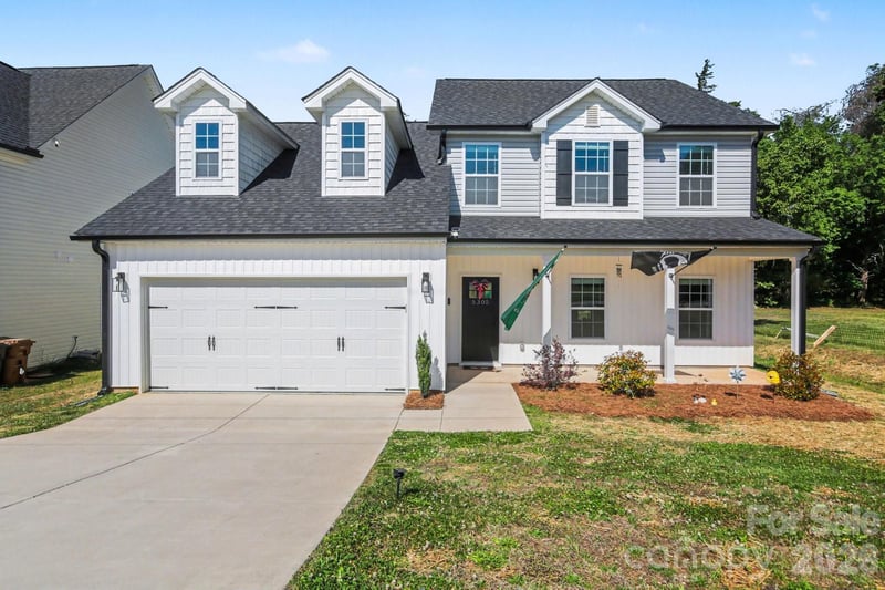 5305 Ridgefall Rd, Greensboro, NC 27410