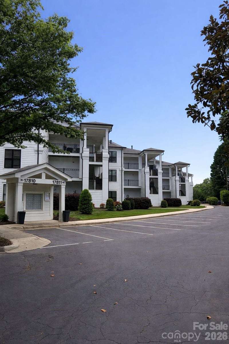 17811 Half Moon Ln #L, Cornelius, NC 28031