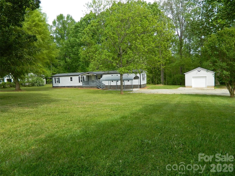 337 Knox Farm Rd #4, Statesville, NC 28677
