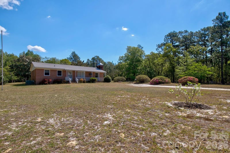 22271 Hwy 151 Hw, Mcbee, SC 29101