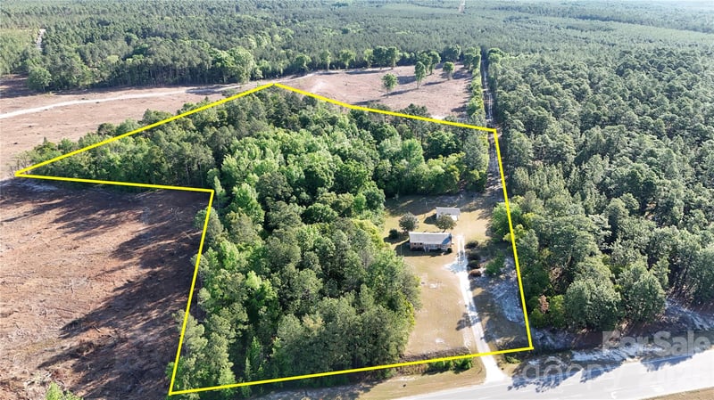 22271 Hwy 151 Hw, Mcbee, SC 29101