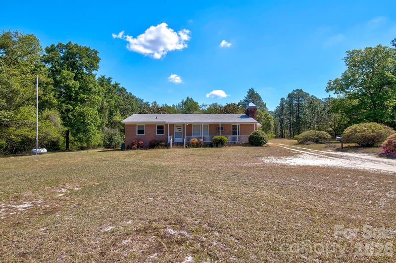 22271 Hwy 151 Hw, Mcbee, SC 29101