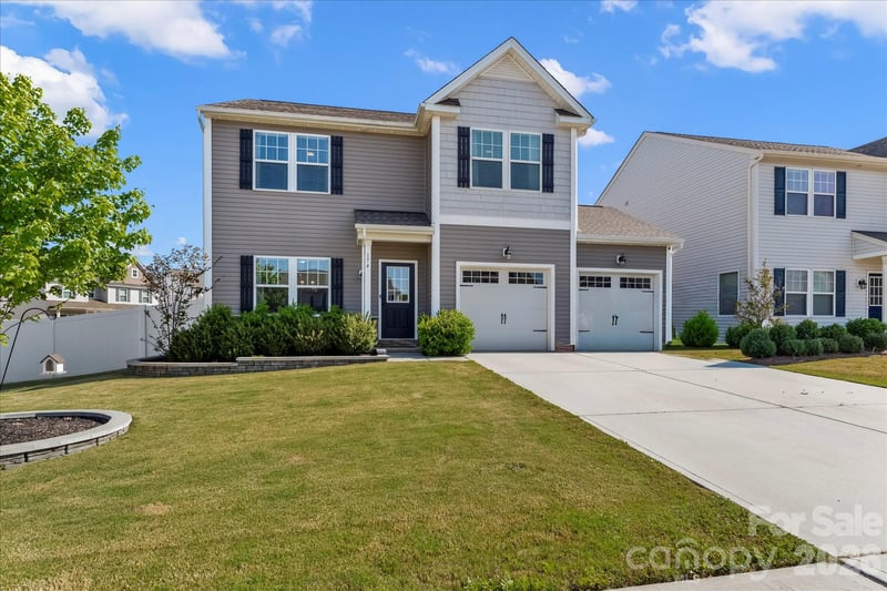 174 Parkmont Dr, Troutman, NC 28166