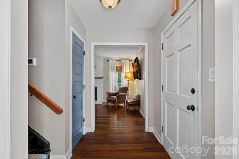 817 Bent Wood Ct, Matthews, NC 28105