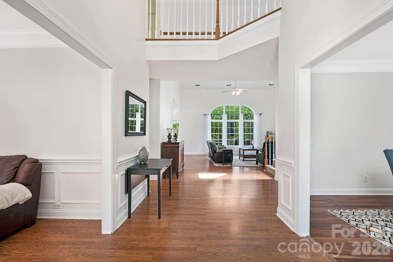 8908 Leinster Dr, Charlotte, NC 28277