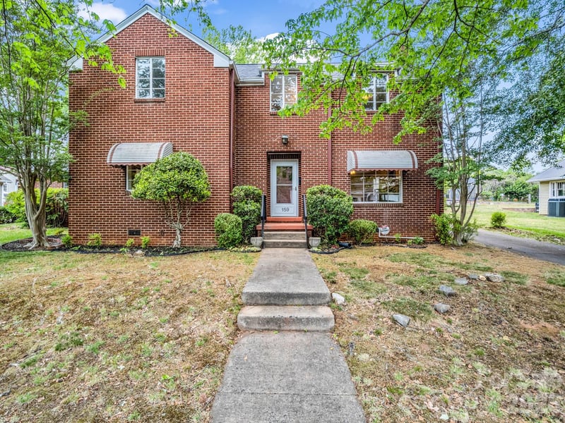 159 Arlington St, Forest City, NC 28043