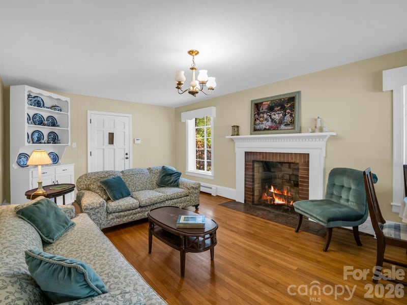 159 Arlington St, Forest City, NC 28043