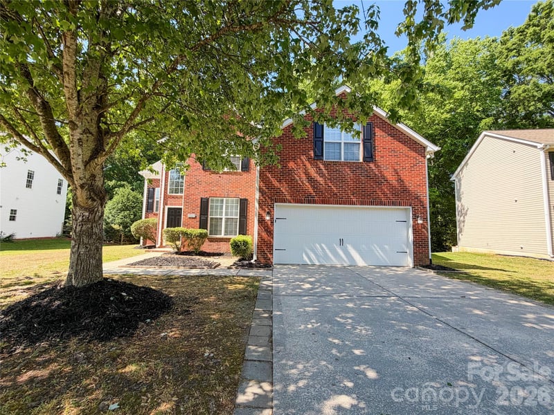 17224 Cambridge Woods Ct, Charlotte, NC 28277