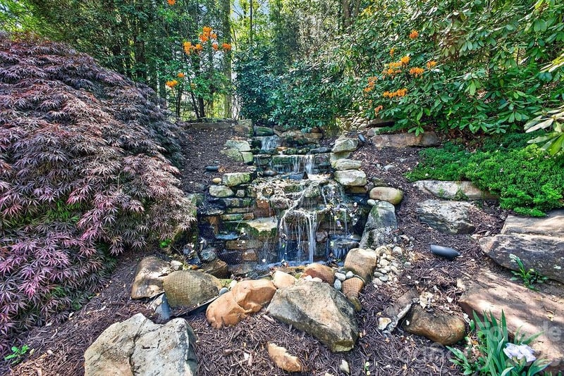 276 Oleta Mill Trl, Hendersonville, NC 28792