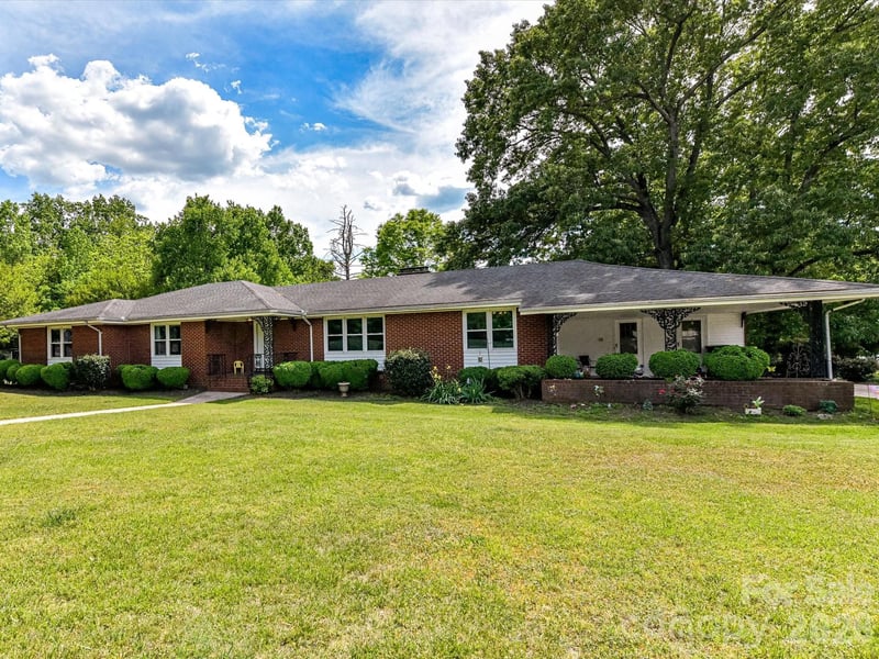 115 Charles St, Spencer, NC 28159