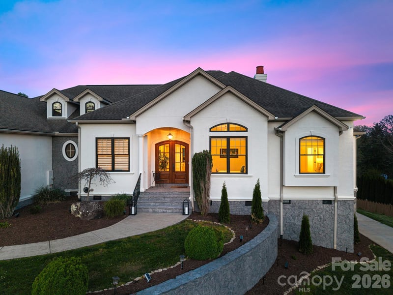 54 Mountain Shadows Dr, Leicester, NC 28748