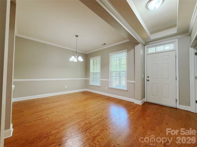 10313 Woodview Cir, Charlotte, NC 28277