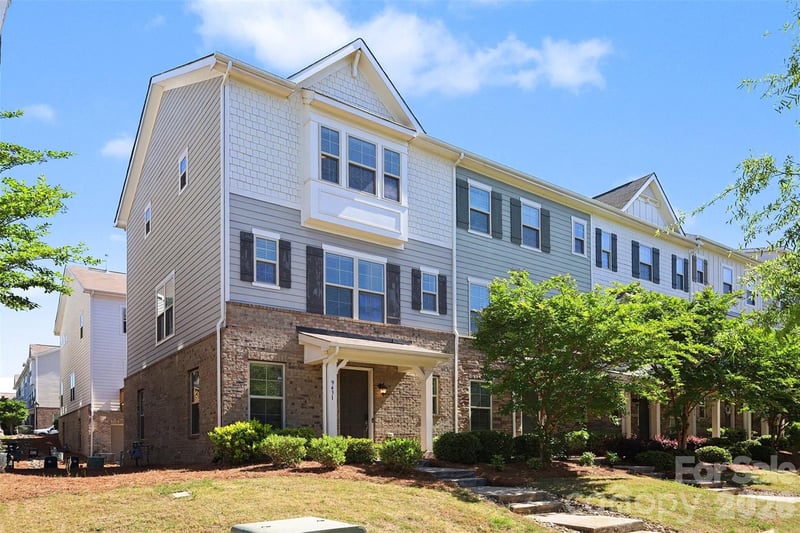 9431 Ainslie Downs St, Charlotte, NC 28273