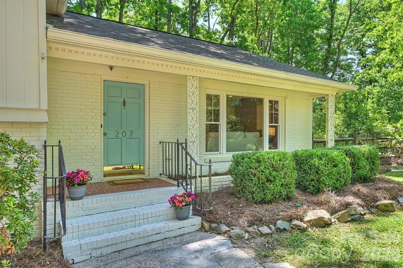 207 Byswick Pl, Charlotte, NC 28270