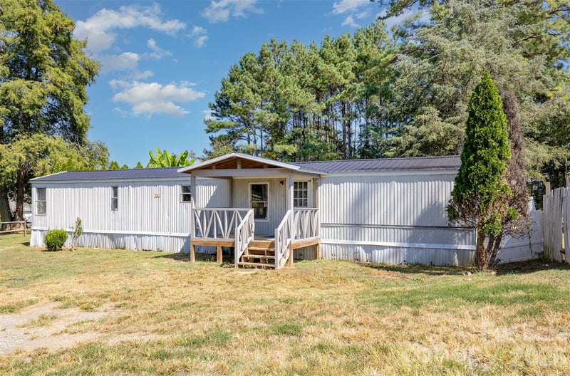 364 Paraham Rd, York, SC 29745