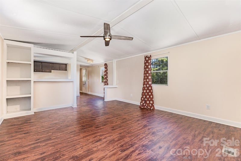 364 Paraham Rd, York, SC 29745