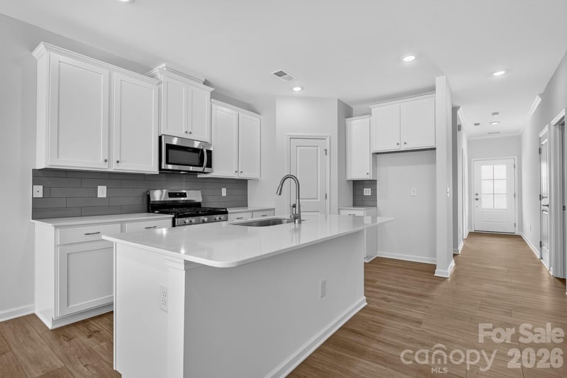 8140 Mcgarry Trl #200, Charlotte, NC 28214