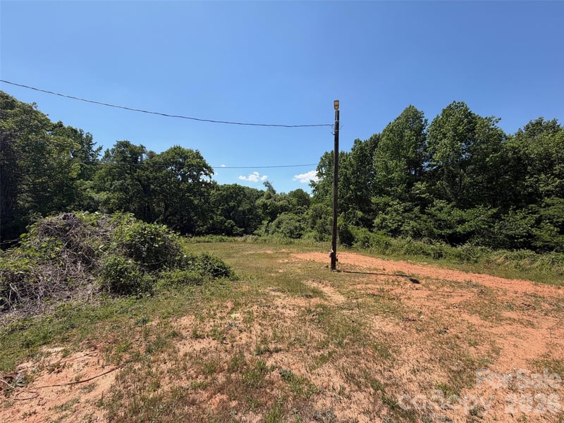 2529 Lockhart Hw, Union, SC 29379