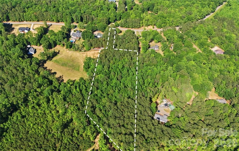 417 Sessions Rd, Elgin, SC 29045
