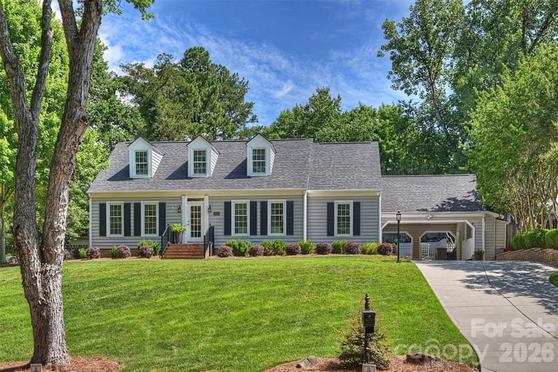 4013 Bridgewood Ln, Charlotte, NC 28226