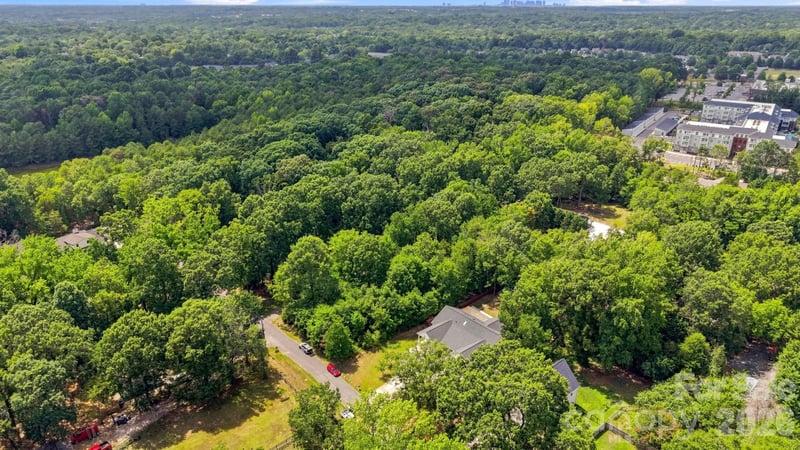 4515 Lindsay Ln, Matthews, NC 28105
