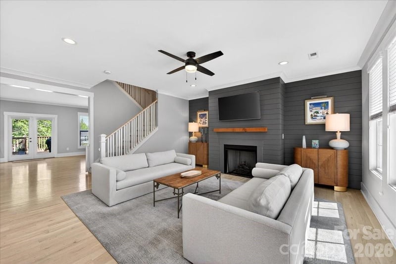 1413 Lomax Ave, Charlotte, NC 28211