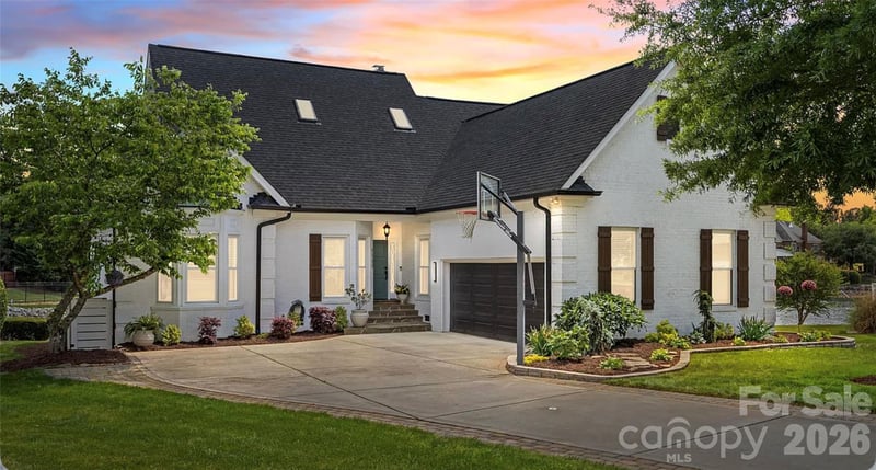 7322 Swansea Ln, Cornelius, NC 28031