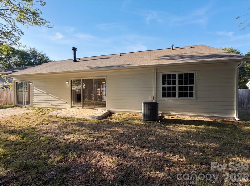 1667 Crestdale Rd, Rock Hill, SC 29732