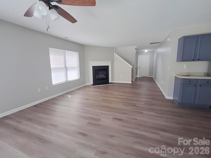 10242 Hugue Way, Charlotte, NC 28214