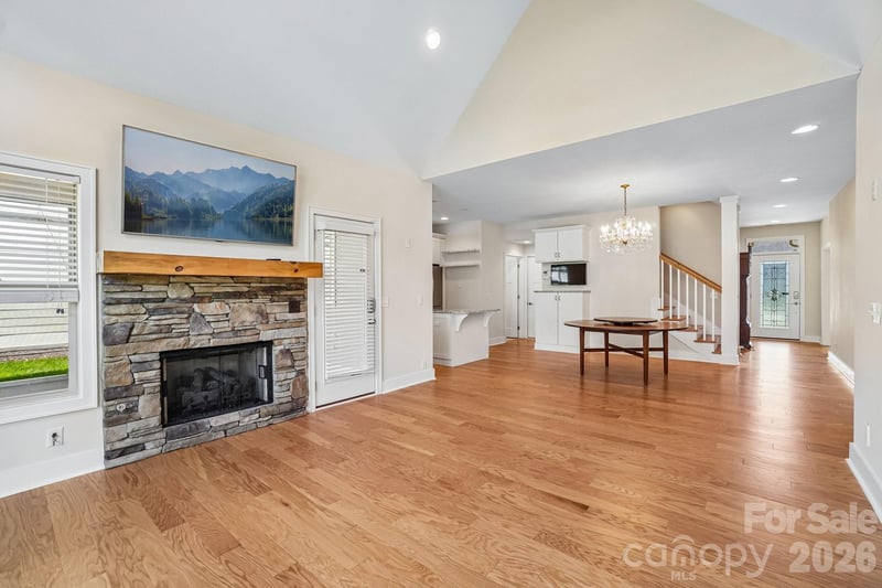 163 Windstone Dr, Fletcher, NC 28732