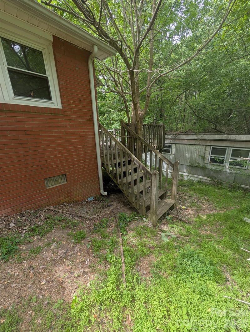 1908 Rock Hollar Rd, Stanley, NC 28164
