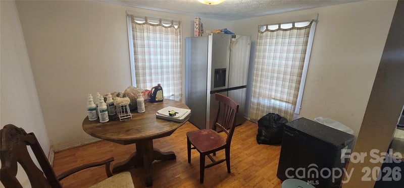 60 Mingus St, Canton, NC 28716
