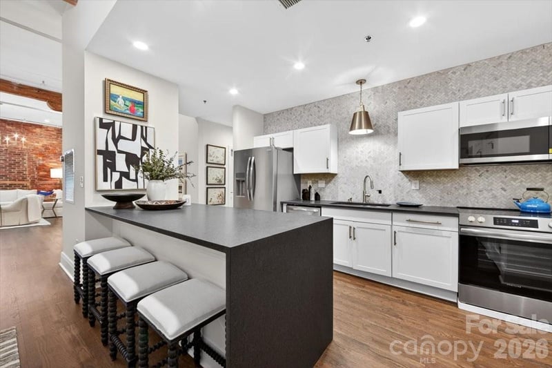 310 Arlington Ave #219, Charlotte, NC 28203