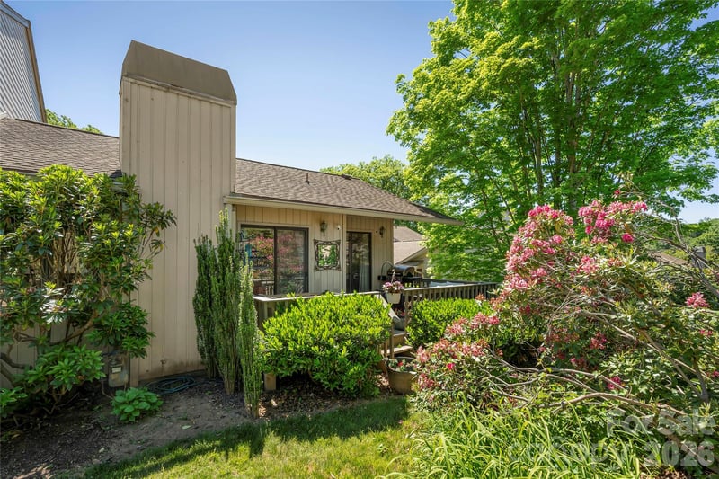 109 Clubwood Ct, Asheville, NC 28803