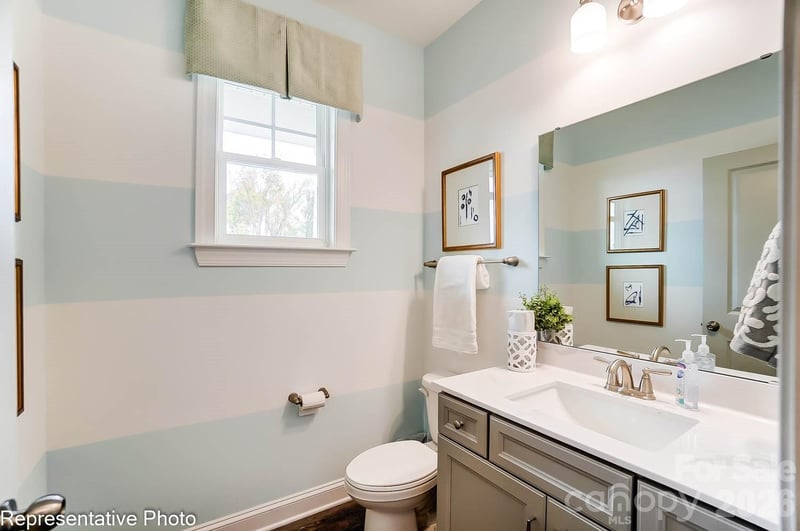 4376 Black Ct, Harrisburg, NC 28075
