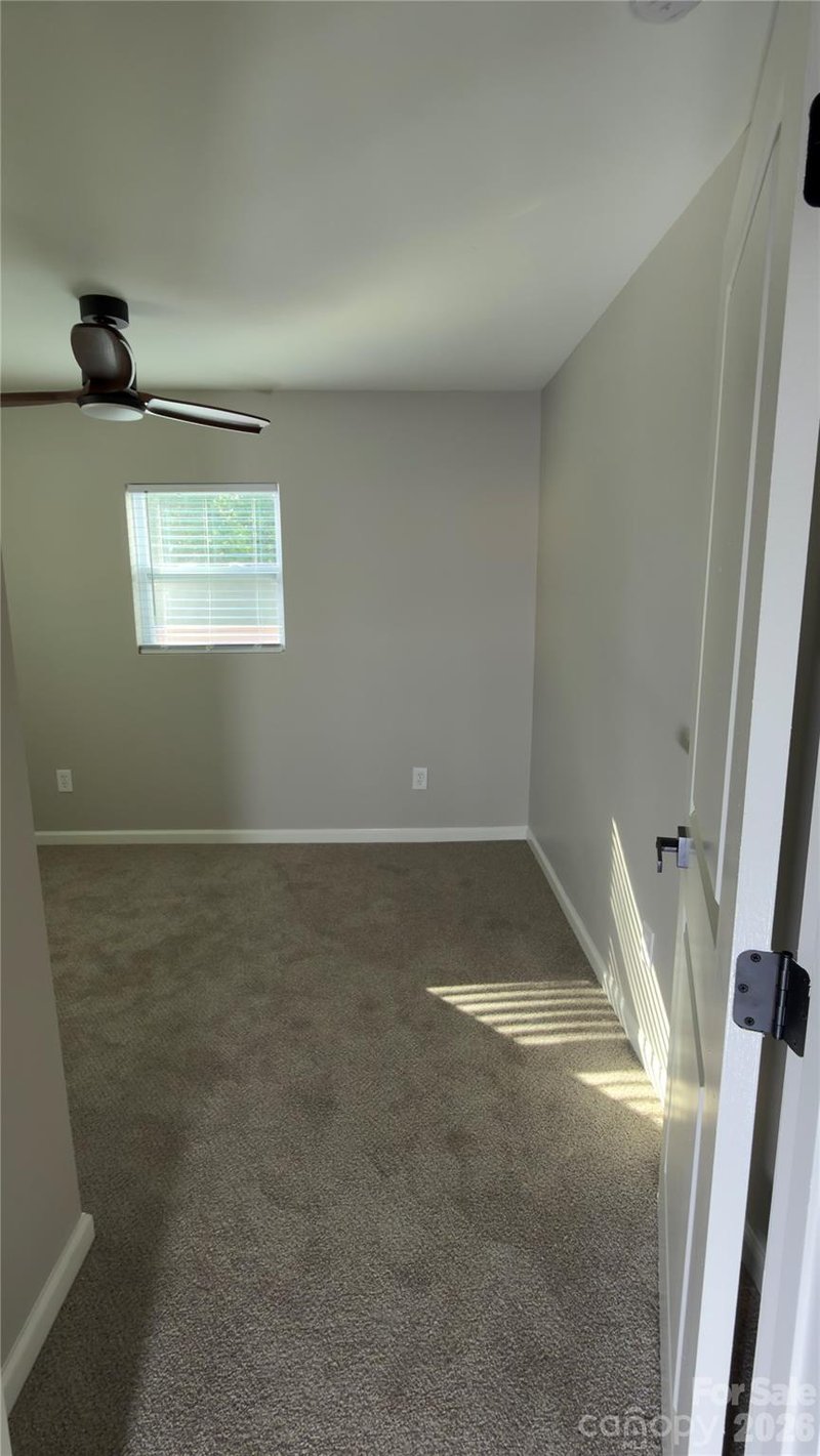 15 Groves St, Cramerton, NC 28032